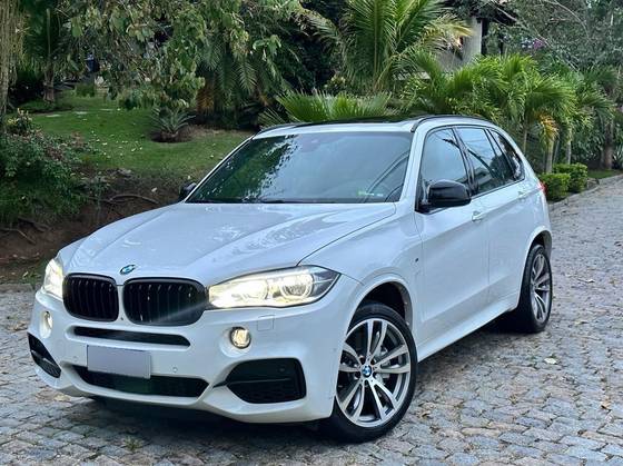 BMW X5 3.0 4X4 M50D I6 TURBO DIESEL 4P AUTOMÁTICO
